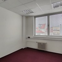1749_3772939377.jpg