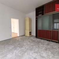 1847_8624349058.jpg